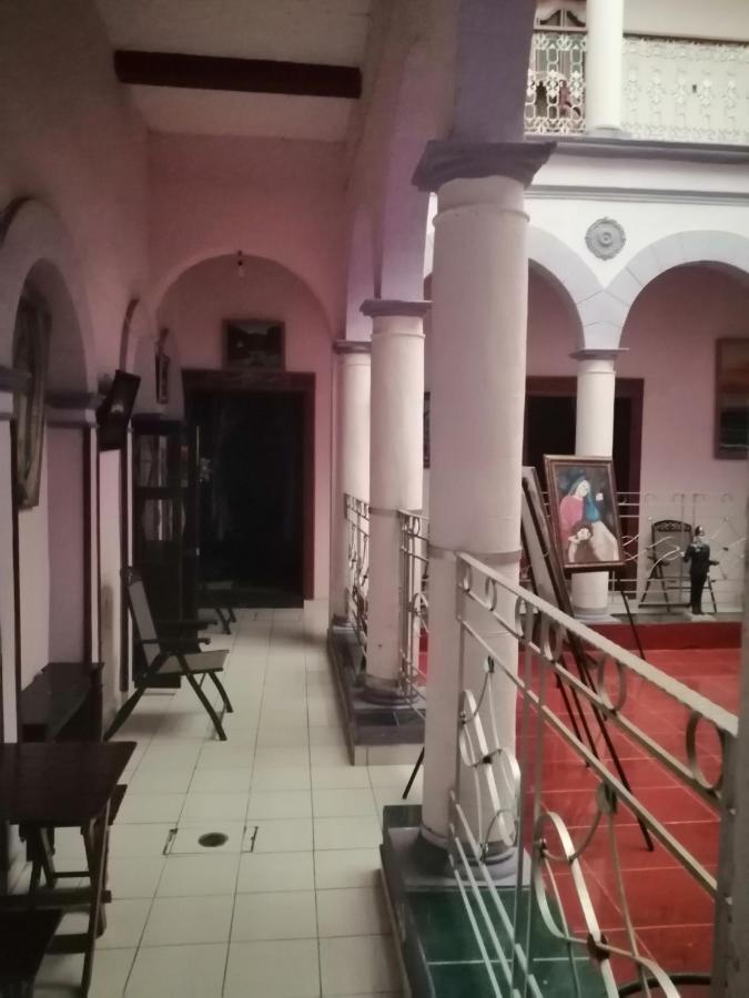 Hotel Jardin Mineral de Angangueo Exterior photo